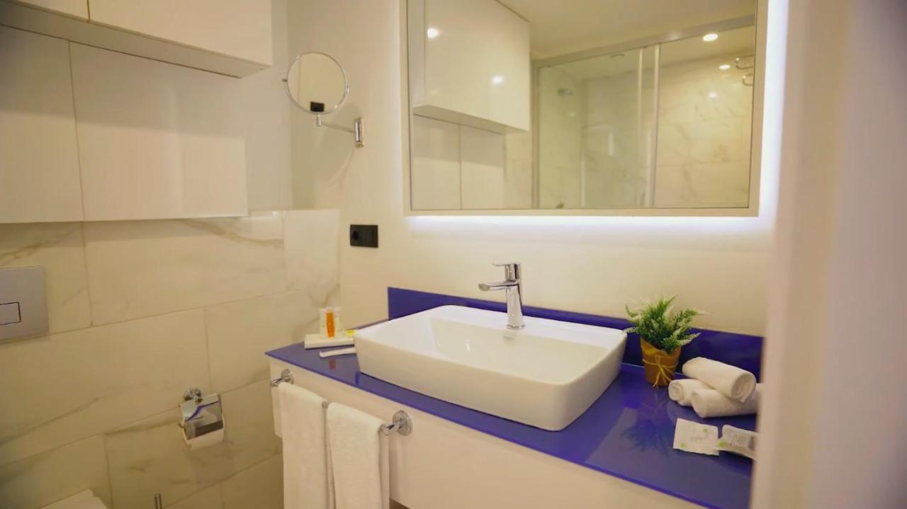 Orbi City Suite Sea View In Batumi Aparthotel 외부 사진